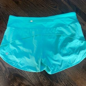 Lululemon speed up 4” short